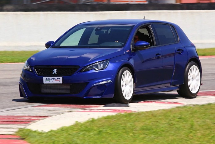 Majdnem versenyautó lett ez a Peugeot 308 GTi