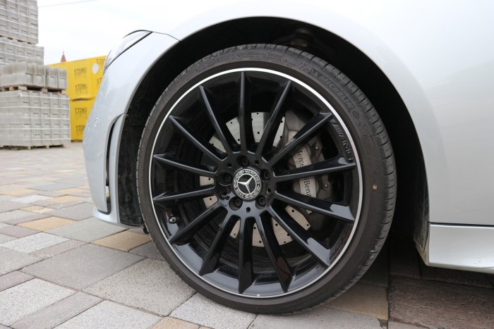 Láttál már valaha ilyen gyönyörű Mercedest? 9