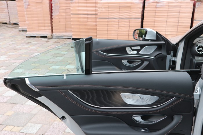 Láttál már valaha ilyen gyönyörű Mercedest? 8