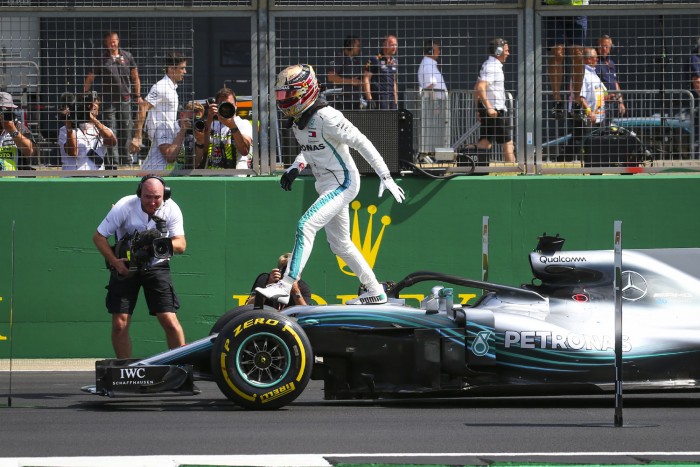 F1: 91 milliárdot kereshet Hamilton, egyetlen feltétellel