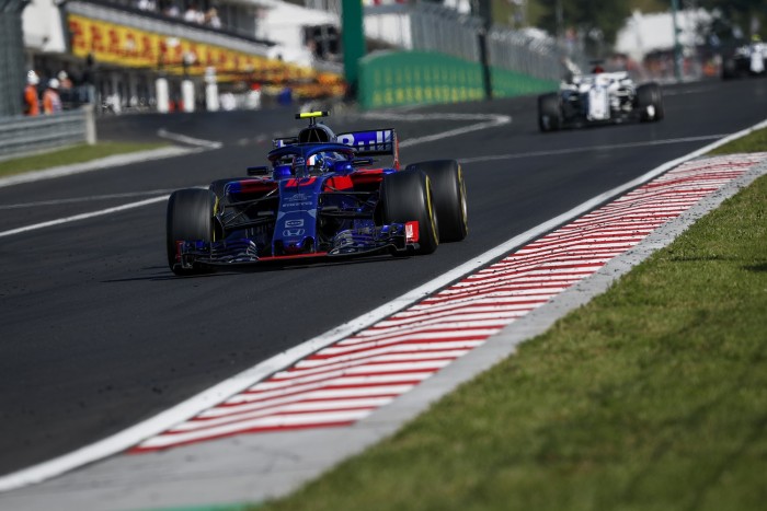 F1: Gasly fölényesen nyerte a ’B osztályt’
