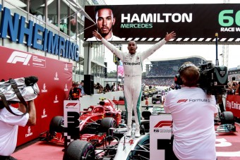 F1: Nem vették el Hamilton futamgyőzelmét