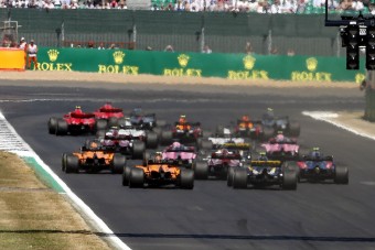 F1: Itt a 2019-es naptár, marad Japán és Németország