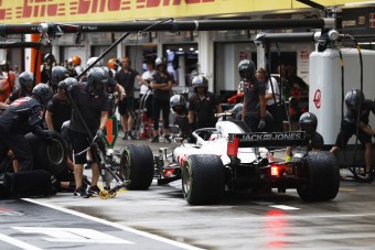 A rabszolgacsapatok megölik a Forma-1-et!