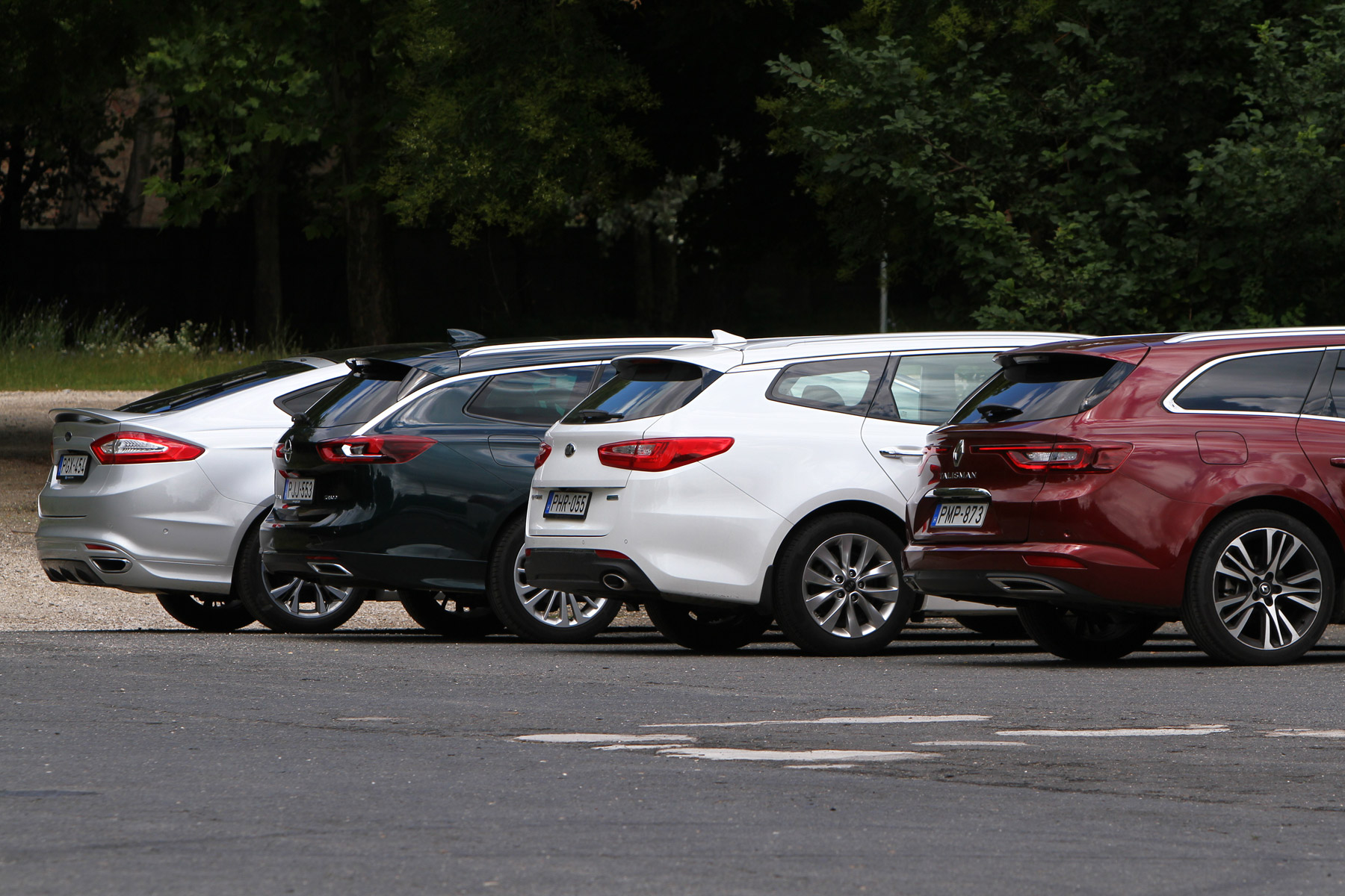 Összehasonlító teszt: Opelt, Fordot vagy Renault-t? Esetleg Kiát? 53