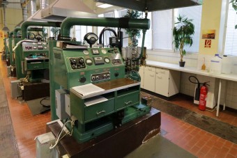 Így mérik be a benzint, amit a kúton tankolsz