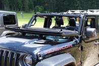 Gumicsizmában, koszosan is kívánatos – Jeep Wrangler 2018 71