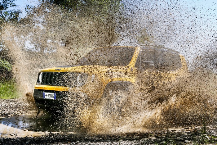 Az év meglepetése Ronaldo új cégautója 12