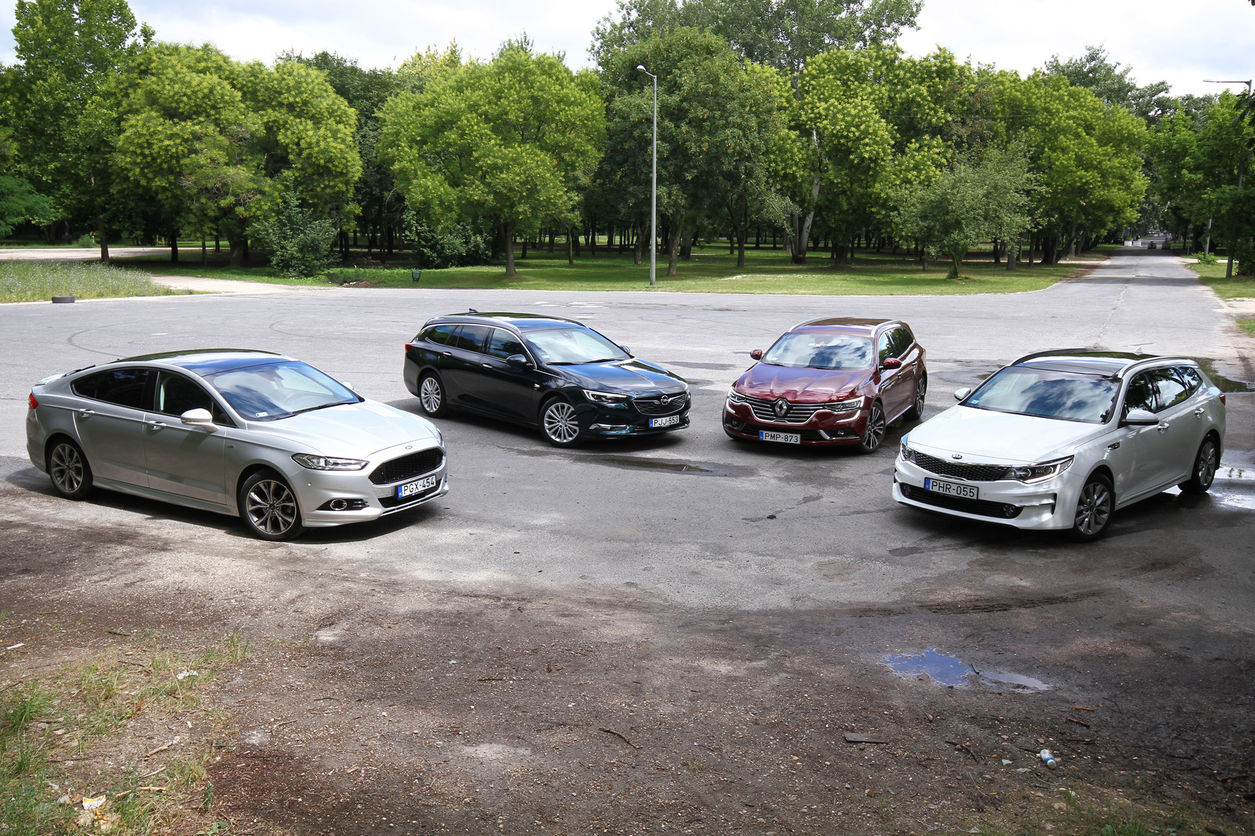 Összehasonlító teszt: Opelt, Fordot vagy Renault-t? Esetleg Kiát? 84