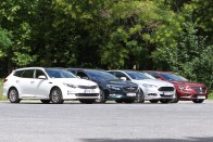 Összehasonlító teszt: Opelt, Fordot vagy Renault-t? Esetleg Kiát? 169