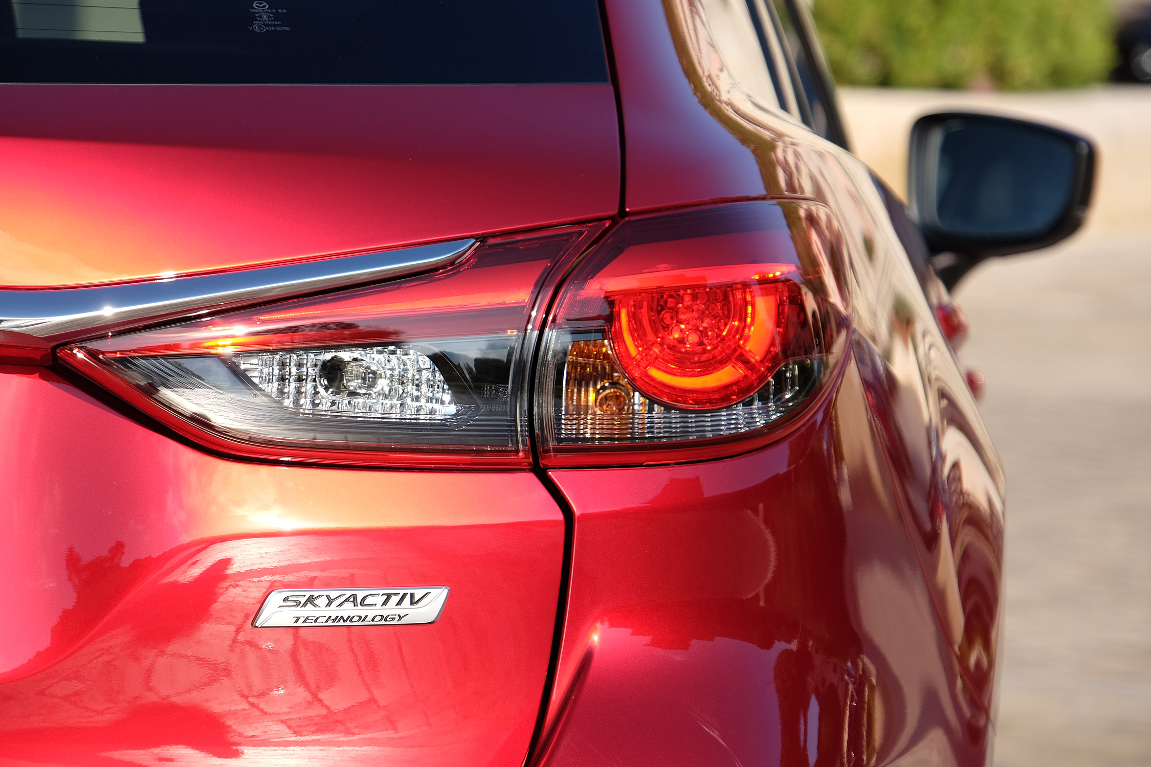 Már nemcsak kívülről szép az új Mazda6 7