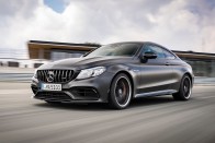 Okosabb lett a Mercedes-AMG C 63 család 22