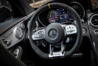 Okosabb lett a Mercedes-AMG C 63 család 25