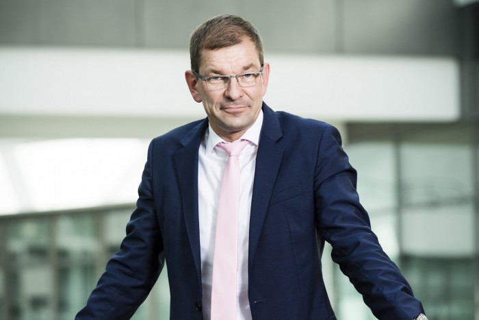 BMW-topmenedzsert csábíthat el az Audi