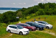 Összehasonlító teszt: Opelt, Fordot vagy Renault-t? Esetleg Kiát? 167