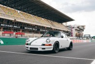 Merülj el a retróban ezzel az újjászületett Porsche 911-essel 11