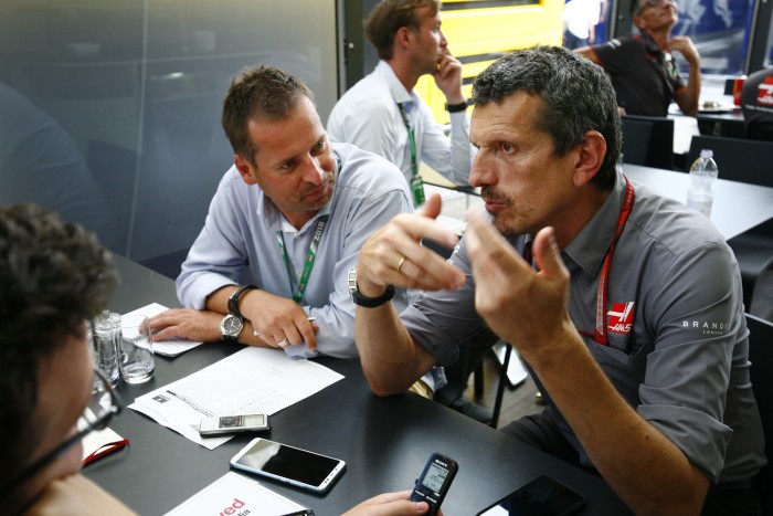 Az F1 óriásai a Megoldóember célkeresztjében 2 Az F1 óriásai a Megoldóember célkeresztjében 2