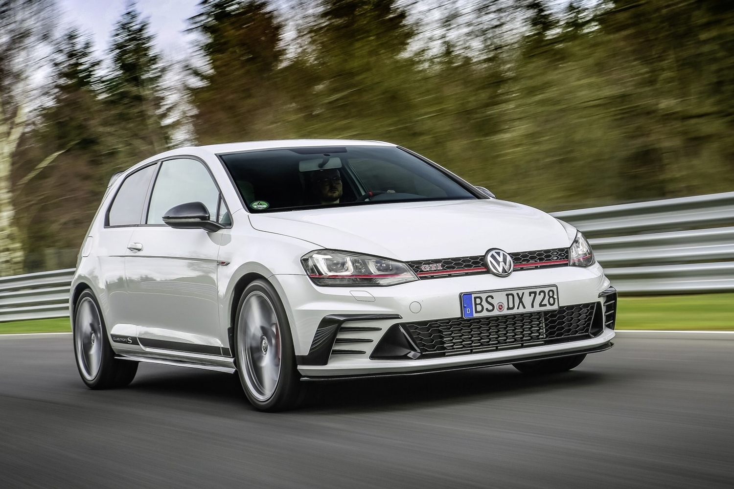 Idő előtt búcsúzik a Golf GTI 1