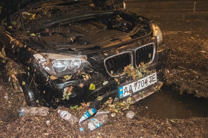 Szívszorító fotók az ukrán fővárosból, ahol mindent elöntött a víz 4