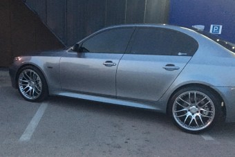 Ez az autós megmutatja milyen a tízpontos bunkó parkolás