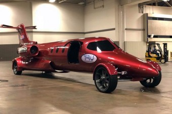 Magángépből csináltak luxuslimuzint