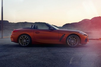 Premier előtt bukott le a BMW új élményautója