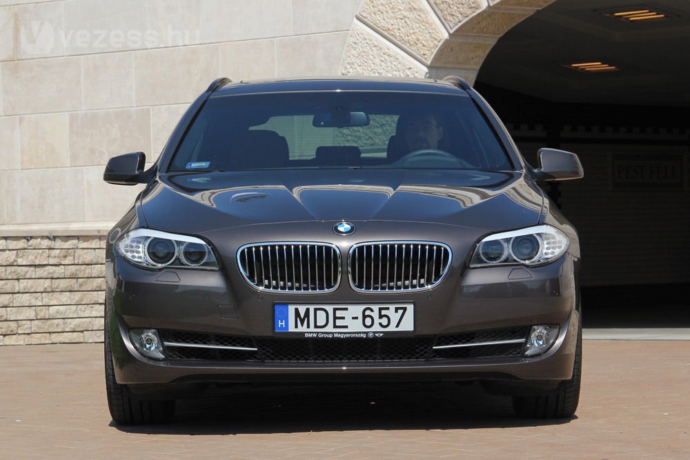 Teszt: BMW 535d xDrive Touring 4