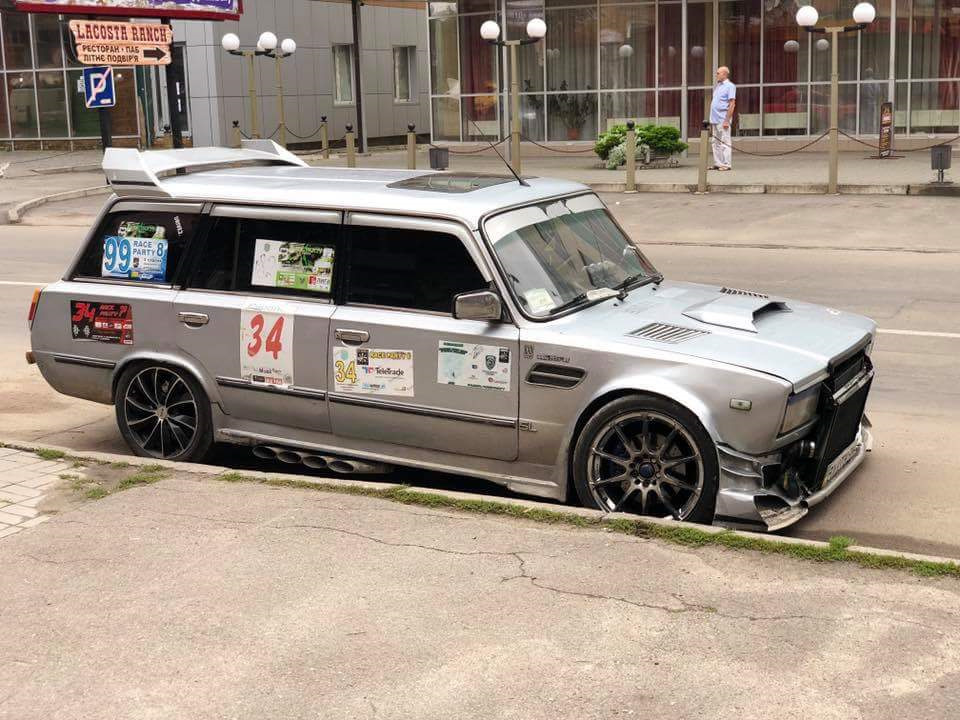 Sírva röhögős csodákat faragtak ezekből a Ladákból 9