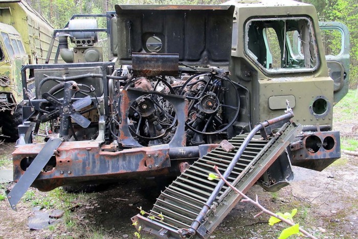 A világvége acélkatonáit találták meg egy orosz erdőben rohadva