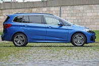 Családi minibusz BMW emblémával: BMW 220d Gran Tourer teszt 53