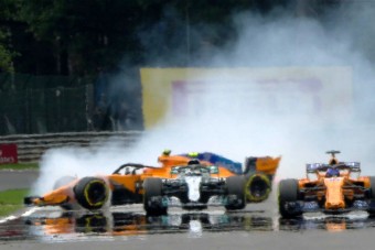 F1: Bottas a falnak küldte a hazai pilótát