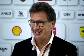 F1: A Ferrari már nem erőlteti a kiszállást