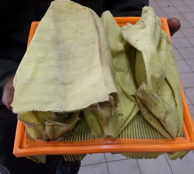 16 erős fotó a műhelyek könnyfakasztó poklából 12