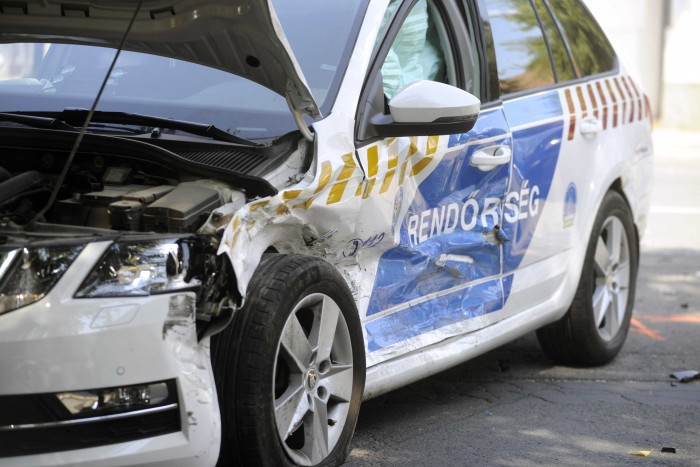 Fotókon a súlyos váci rendőrbaleset 3