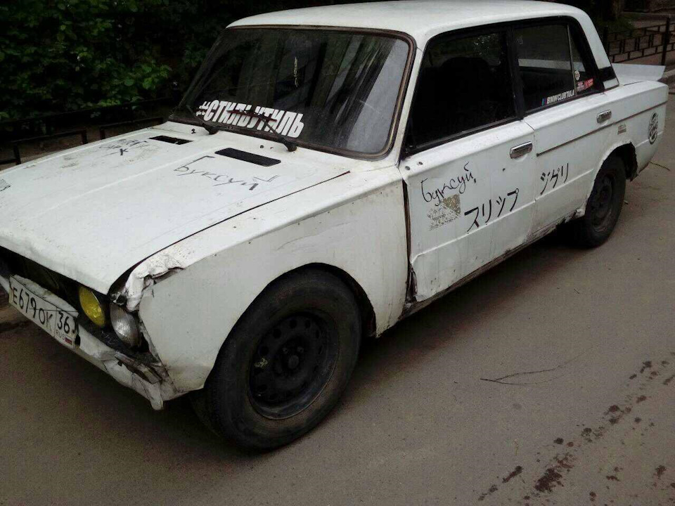 Sírva röhögős csodákat faragtak ezekből a Ladákból 7