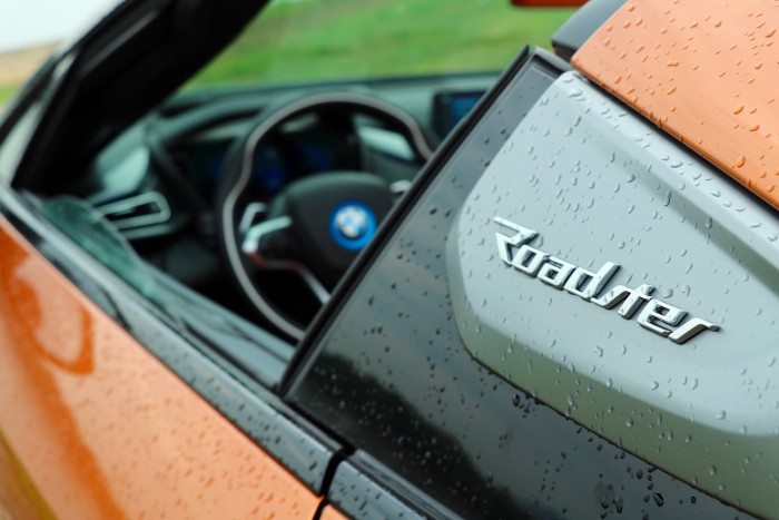 Mesebeli BMW, amelyben nem érzed, hogy 54 millióban ülsz 13