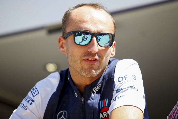 F1: Kubica dönthetett, övé a másik Williams
