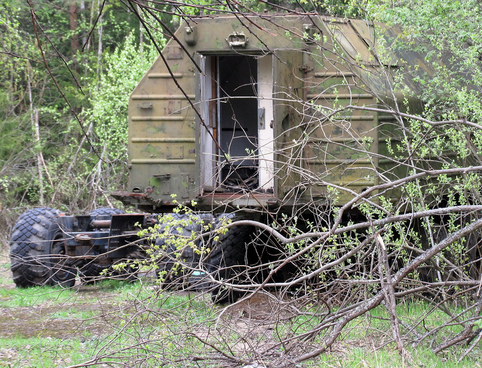 A világvége acélkatonáit találták meg egy orosz erdőben rohadva 2