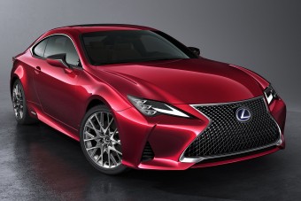 Megújult a Lexus RC, elvileg szebb lett