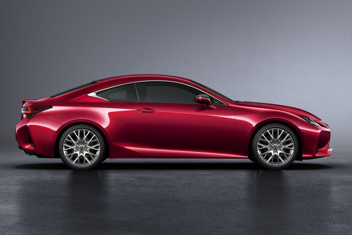 Megújult a Lexus RC, elvileg szebb lett 4 Megújult a Lexus RC, elvileg szebb lett 4