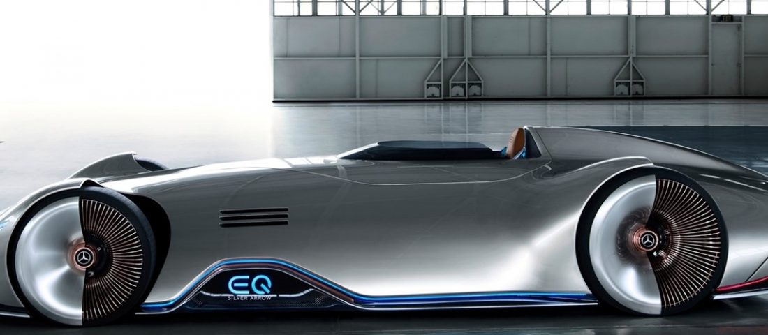 Okos, villanyos versenyautó mutatja a Mercedes jövőjét