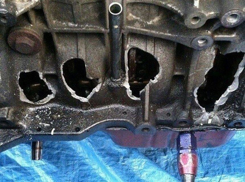 14 őrült fotó mutatja meg az autószervizek poklát 13