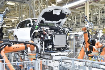 Tízmilliárd feletti összeget kap a BMW Magyarországtól