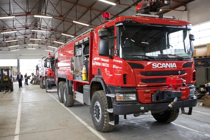 Egyre népszerűbbek a Scania repülőtéri tűzoltóautói