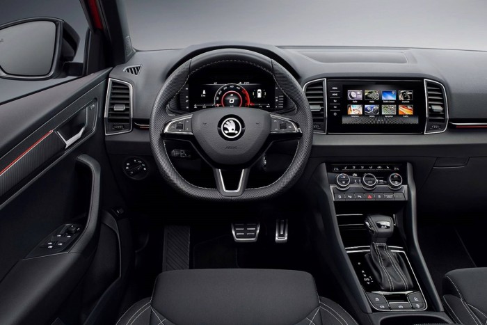 Sportcipőt húztak a Skoda szabadidő-autójára 4