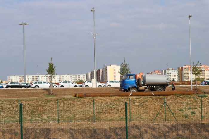 Autógyár az autóvárosban, saját temetővel 1 Autógyár az autóvárosban, saját temetővel 1