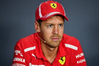 F1: Vettelt nem zavarja Hamilton gyanúsítgatása
