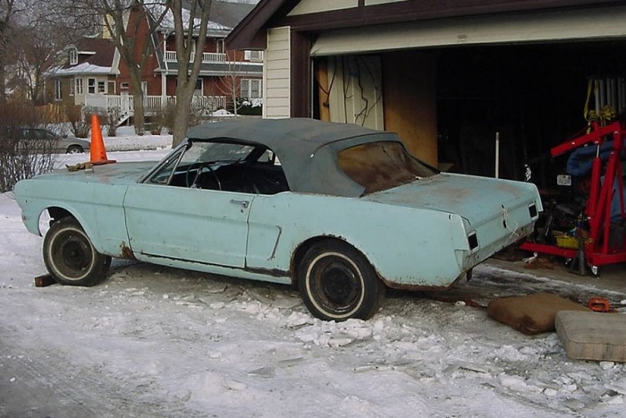 Majdnem bezúzták az első Ford Mustangot 5 | Vezess Majdnem bezúzták az első Ford Mustangot 5