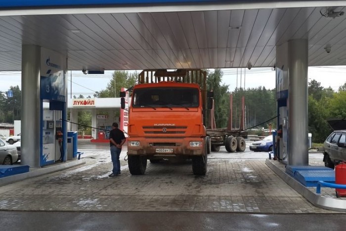 29 vicces, váratlan, őrült benzinkúton készült fotó 29 | Vezess 29 vicces, váratlan, őrült benzinkúton készült fotó 29