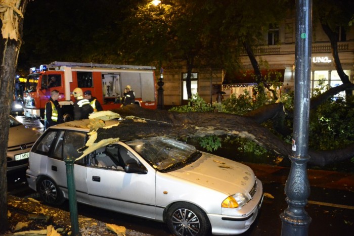 Nagy károkat okozott a szombati vihar Budapesten